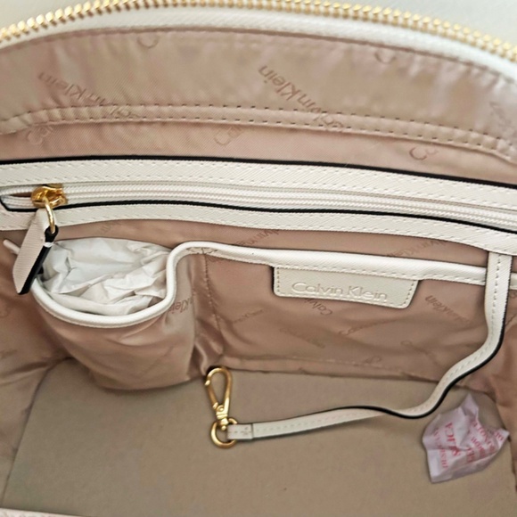 CALVIN KLEIN SHOULDER BAG, LEATHER, MULTICOLOUR FLORAL, CHAIN & LEATHER SHOULDER - Picture 13 of 14